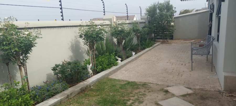To Let 1 Bedroom Property for Rent in Fairhaven Country Estate Western Cape